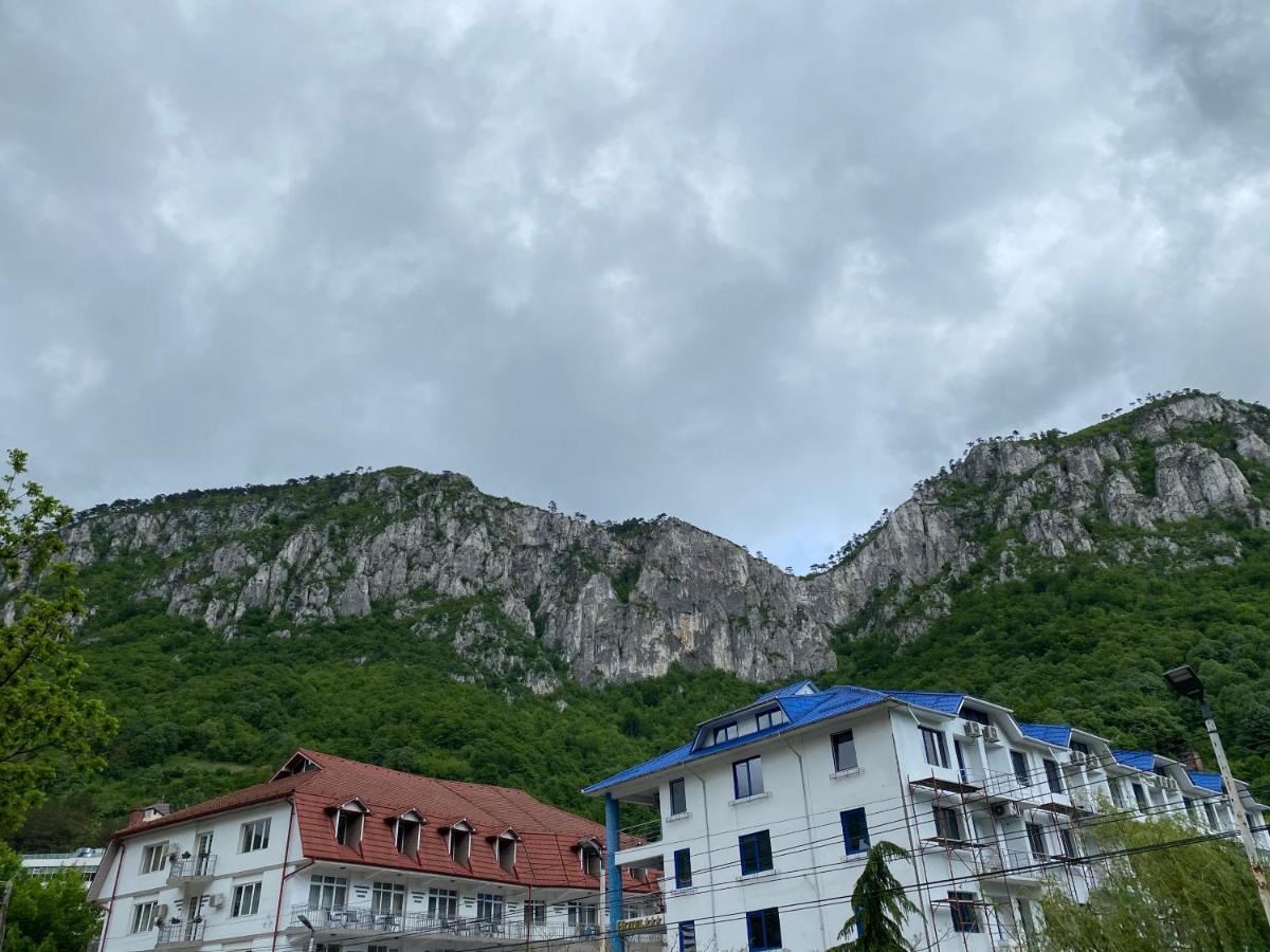 Mara Apartment Băile Herculane المظهر الخارجي الصورة